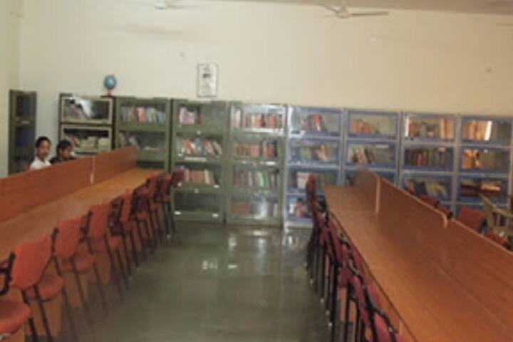 KT Patil College of BSc Nursing and School of Nursing campus in Osmanabad, Maharashtra, India — photo 3