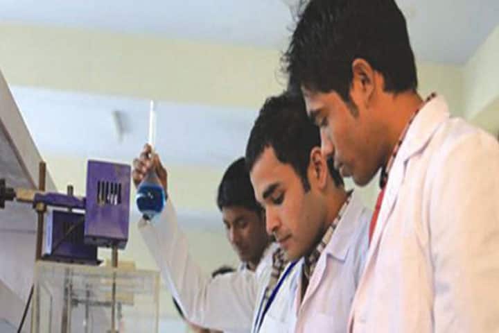 Kalka Nursing College campus in Meerut, Uttar Pradesh, India — photo 1