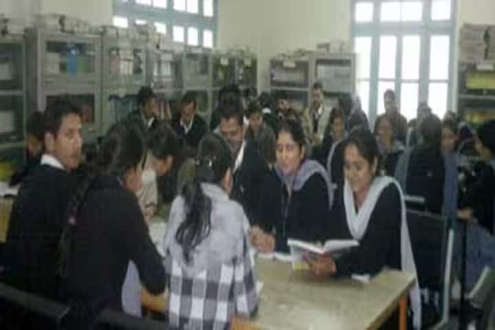 Abhilashi PG College of Education campus in Mandi, Himachal Pradesh, India — photo 4