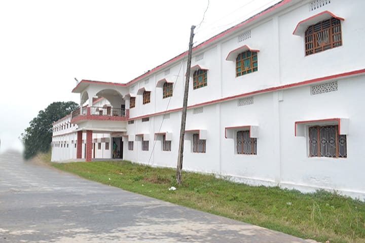 Chaudhary Charan Singh Kisan Mahavidyalaya campus in Ghazipur, Uttar Pradesh, India — photo 1