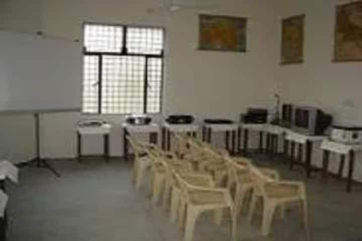 Shree Balaji Academy campus in Moradabad, Uttar Pradesh, India — photo 1