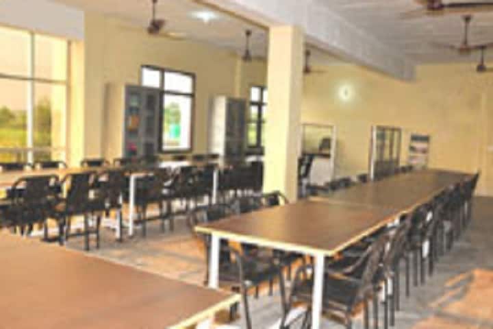 Singha College of Pharmacy campus in Jalandhar, Punjab, India — photo 4