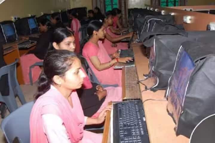 Saraswati Shikshan Sadan Mahila Shikshak Prashikshan Mahavidyalaya campus in Sri Ganganagar, Rajasthan, India — photo 6