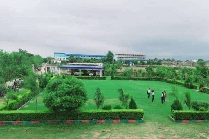 Pahalwan Gurudeen Prasikshan Mahavidyalaya campus in Lalitpur, Uttar Pradesh, India — photo 2