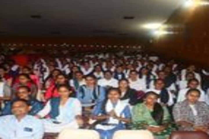 Smt MM Shah College of Education campus in Surendranagar, Gujarat, India — photo 6