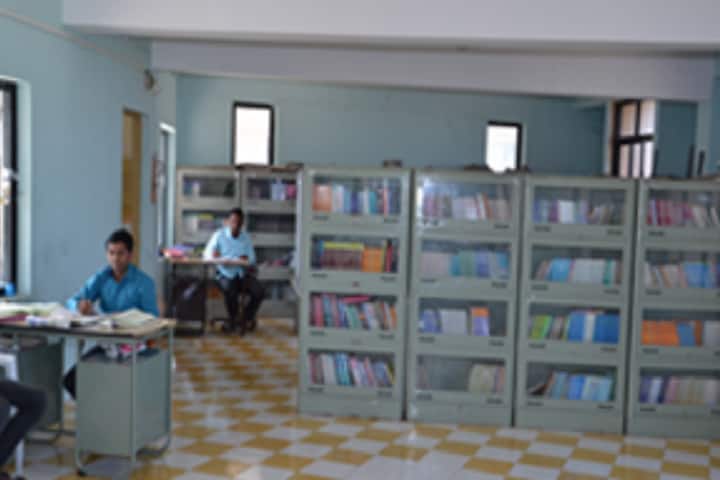 Rajashri Shahu College of Pharmacy campus in Buldana, Maharashtra, India — photo 2