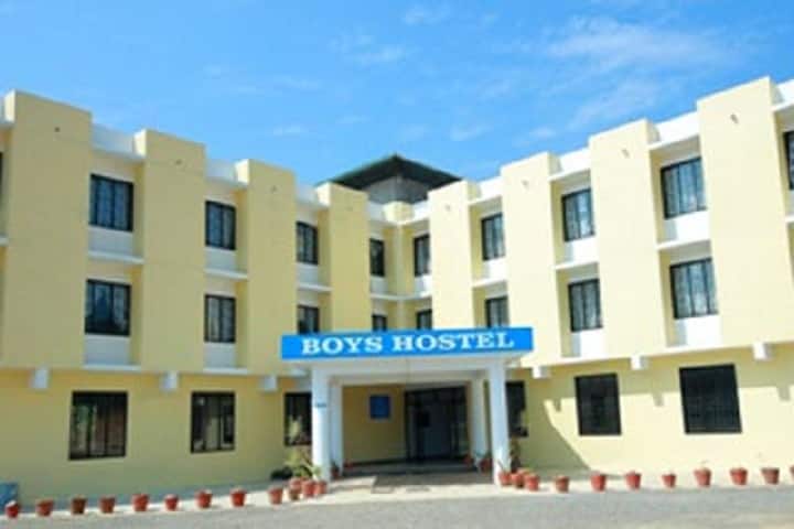 MGM College of Engineering and Technology campus in Ernakulam, Kerala, India — photo 2