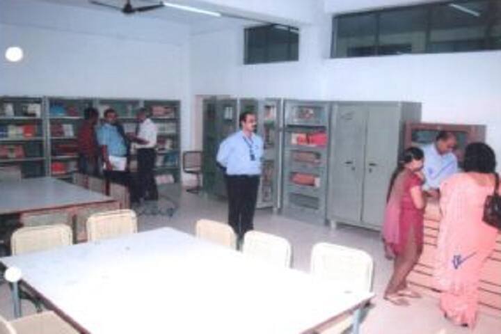 IAMR B Ed College campus in Ghaziabad, Uttar Pradesh, India — photo 3