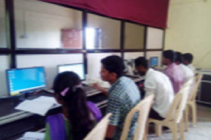 Late Annasaheb RD Deore Arts and Science College campus in Dhule, Maharashtra, India — photo 6