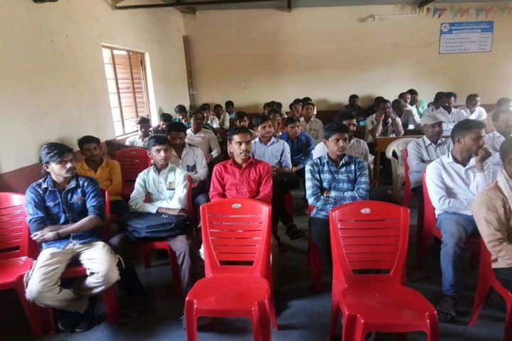 Chhatrapati Shivaji Mahavidyalaya campus in Osmanabad, Maharashtra, India — photo 2
