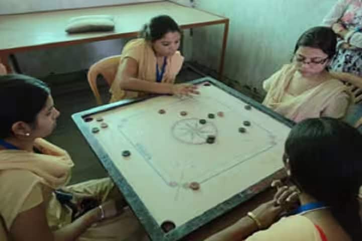 Children Teacher's Training College campus in Kota, Rajasthan, India — photo 5