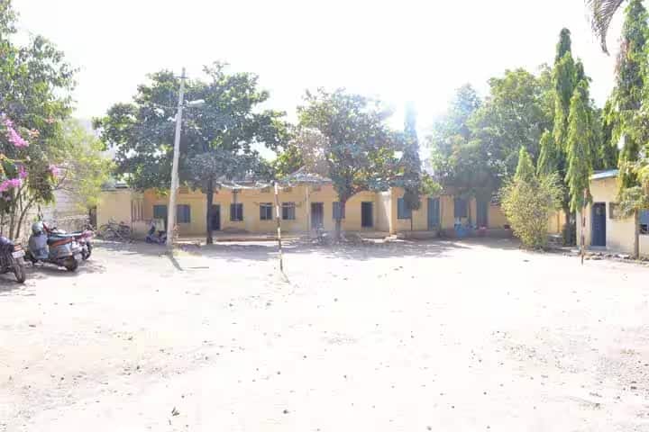 Hameed Piyare College of Education campus in Kalaburagi, Karnataka, India — photo 1