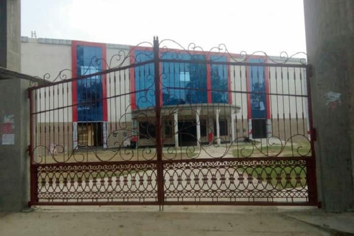 Guru Nanak Degree College, Bijnor campus in Bijnor, Uttar Pradesh, India
