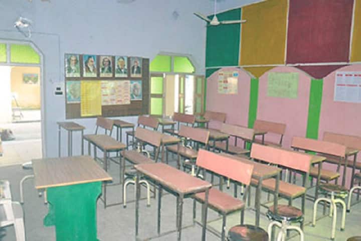 Haleema Marya Anwar Rizvi Parshikshan Sansthan campus in Bijnor, Uttar Pradesh, India — photo 5