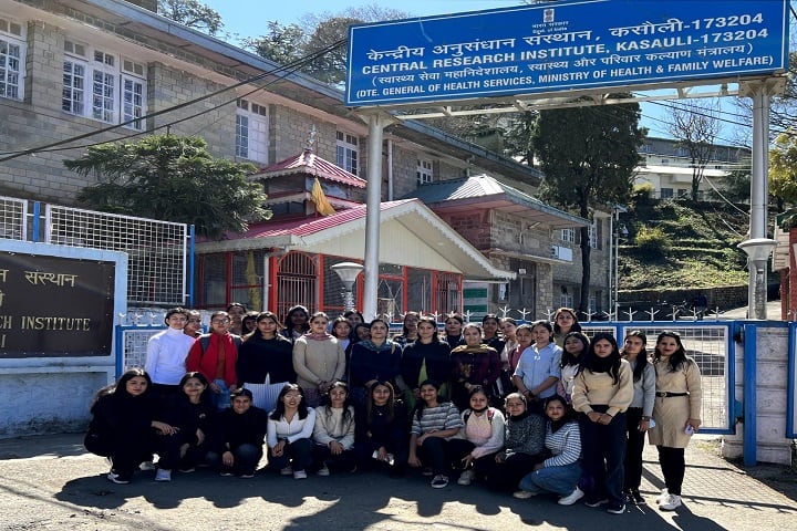 Maharishi Markandeshwar University campus in Solan, Himachal Pradesh, India — photo 4