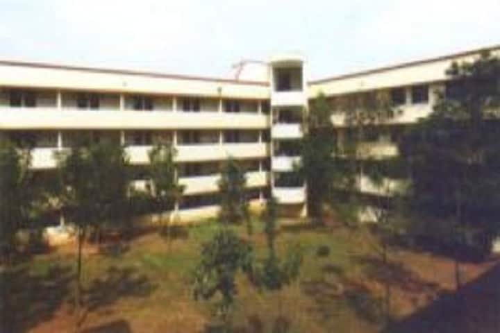 St Peter's Institute of Higher Education and Research campus in Chennai, Tamil Nadu, India — photo 2