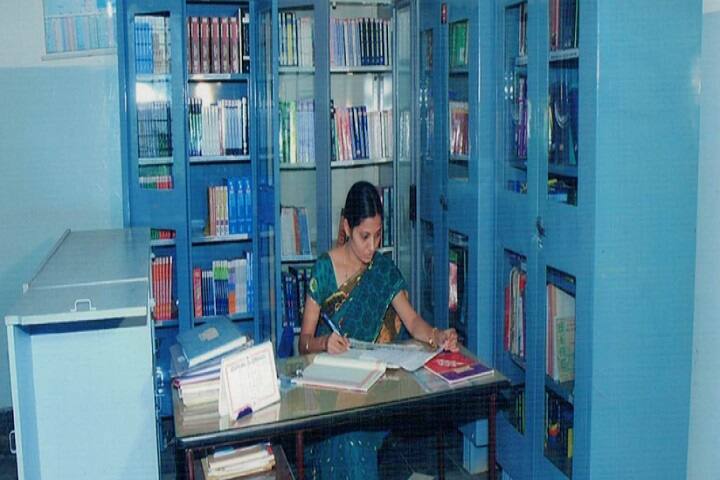 Sanjeevini Institute of Para Medical Sciences campus in Davangere, Karnataka, India — photo 4