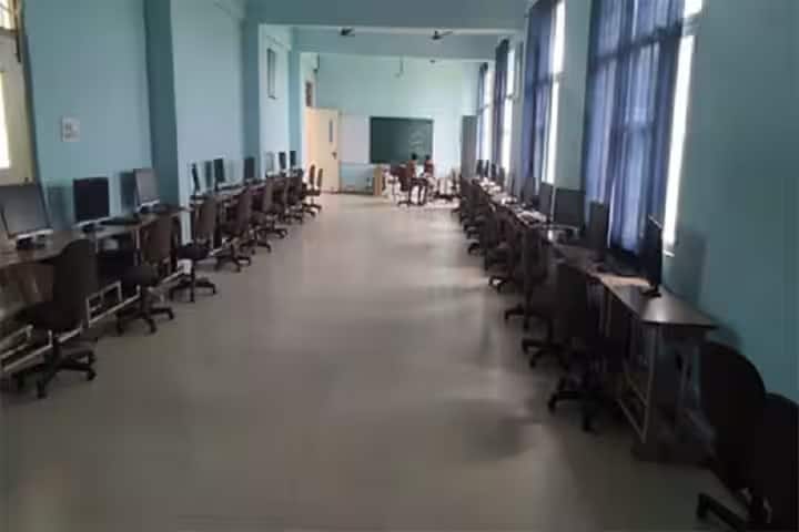 BSS Mahavidyalaya campus in Mau, Uttar Pradesh, India — photo 4