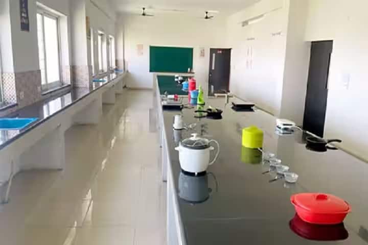 BSS Mahavidyalaya campus in Mau, Uttar Pradesh, India — photo 5