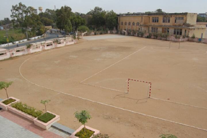 Darbar Gopaldas Shikshan Mahavidhyalaya campus in Jamnagar, Gujarat, India — photo 4