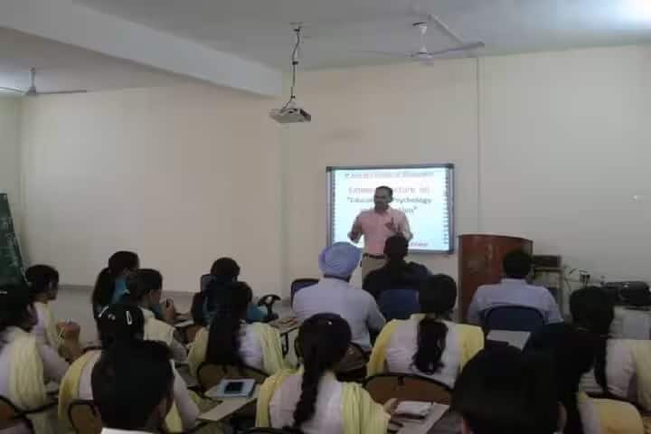 M and M College of Education campus in Sangrur, Punjab, India — photo 4