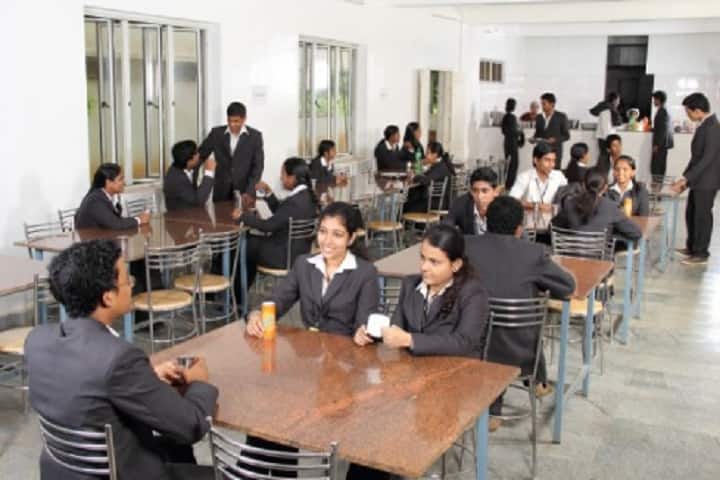 KVM College of Engineering and IT campus in Alappuzha, Kerala, India — photo 2