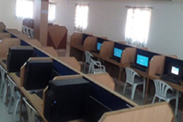 Kamineni Institute of Medical Sciences College of Nursing campus in Narketpally, Telangana, India — photo 5