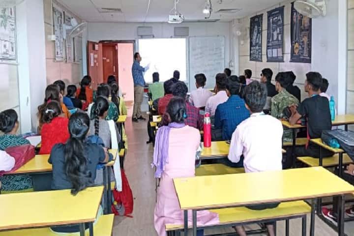 Susrijo Institute of Paramedical Technology and Optometry campus in Krishnanagar, West Bengal, India — photo 2