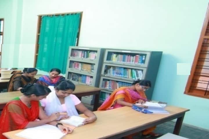 Holy Cross College of Nursing campus in Pathanamthitta, Kerala, India — photo 3