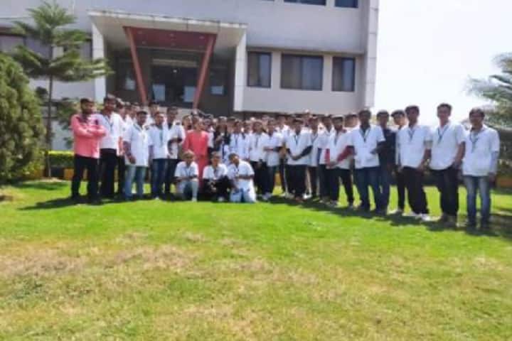 Krantiveer Vasantrao Narayanrao Naik Shikshan Prasarak Sanstha's Institute of Paramedical Education and Research campus in Nashik, Maharashtra, India — photo 6