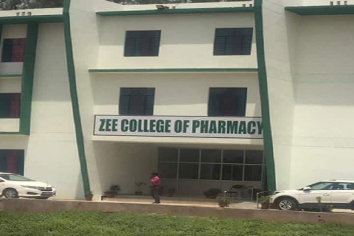 Zee College of Pharmacy campus in Unnao, Uttar Pradesh, India — photo 1