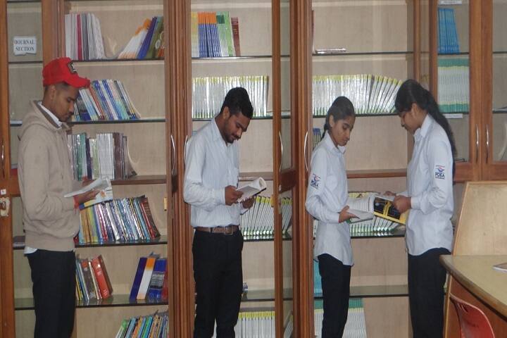 Pune District Education Association's College of Pharmacy campus in Pune, Maharashtra, India — photo 6