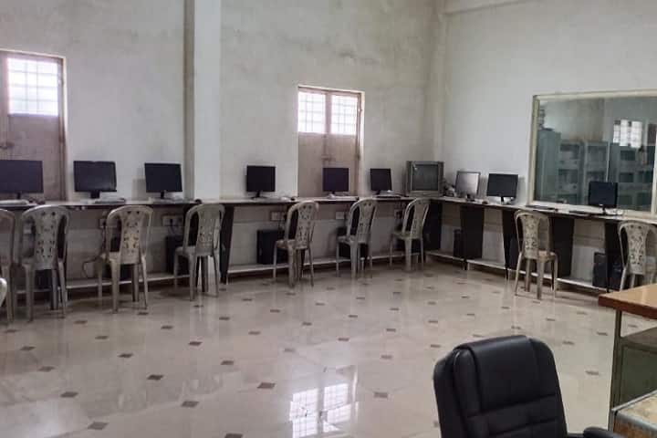 Yuva Institute of Pharmacy campus in Guna, Madhya Pradesh, India — photo 2