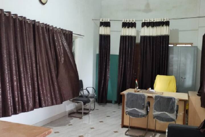 Yuva Institute of Pharmacy campus in Guna, Madhya Pradesh, India — photo 5