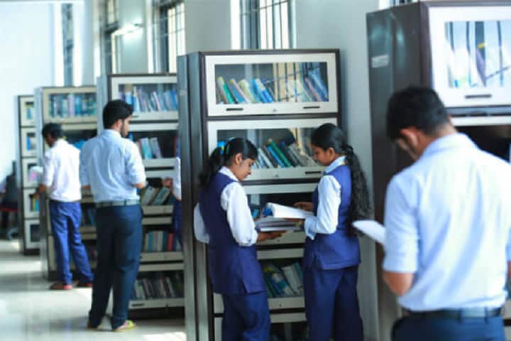 MGM Silver Jubilee Pharmacy College campus in Thiruvananthapuram, Kerala, India — photo 5