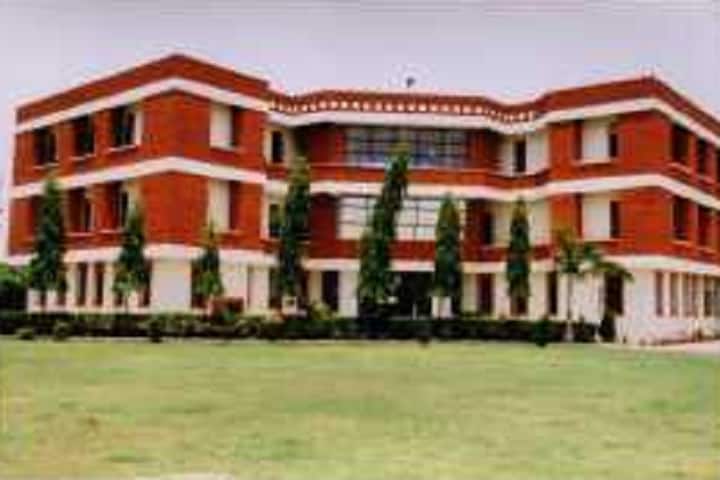MIT College of Pharmacy campus in Moradabad, Uttar Pradesh, India — photo 6