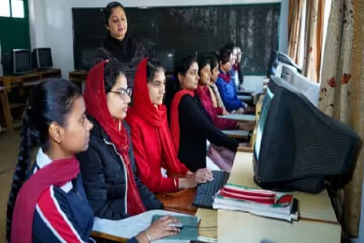 Lilly Swords Methodist College of Education campus in Batala, Punjab, India — photo 5