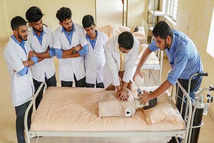 KMCT College of Nursing campus in Kozhikode, Kerala, India — photo 6