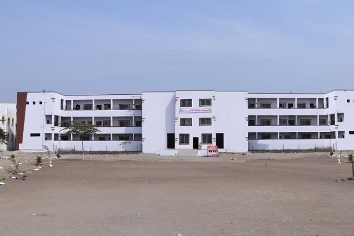MRS Saraswati Wani College of D Pharmacy campus in Ahmednagar, Maharashtra, India — photo 1