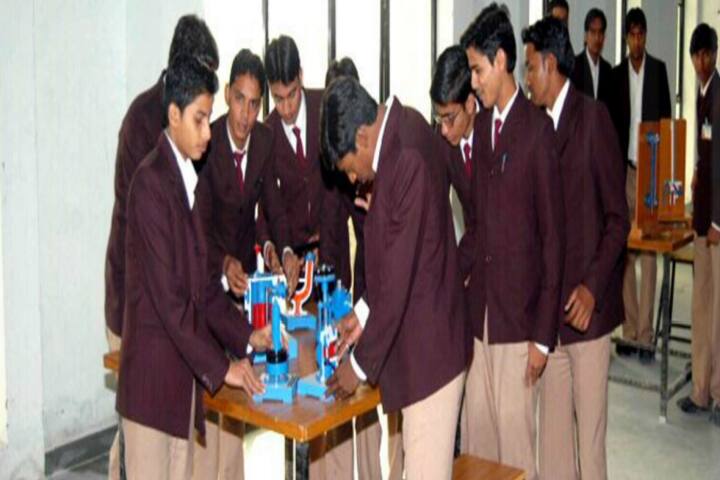 Prashanti Institute of Technology and Science campus in Ujjain, Madhya Pradesh, India — photo 4