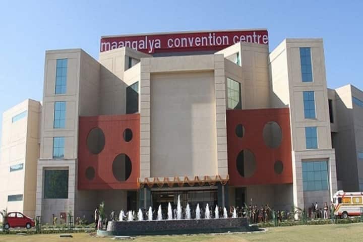 Subharti Institute of Technology and Engineering campus in Panchli Khurd, Uttar Pradesh, India — photo 2
