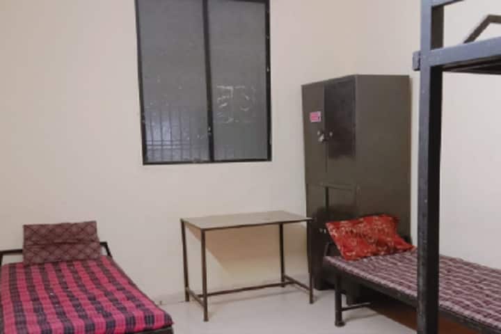 Yashodeep Institute of Pharmacy campus in Aurangabad, Maharashtra, India — photo 5