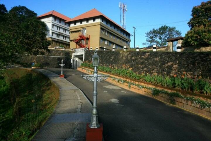 DCSMAT Business School campus in Elappally, Kerala, India — photo 3