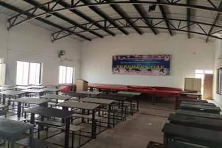 Vijayanagar College of Education campus in Hubli, Karnataka, India — photo 2