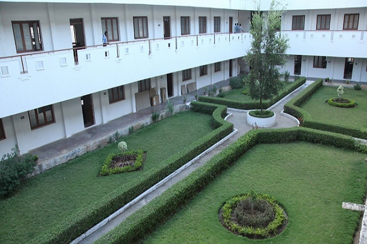 JKK Munirajahh Institute of Health Sciences College of Pharmacy campus in Erode, Tamil Nadu, India — photo 1