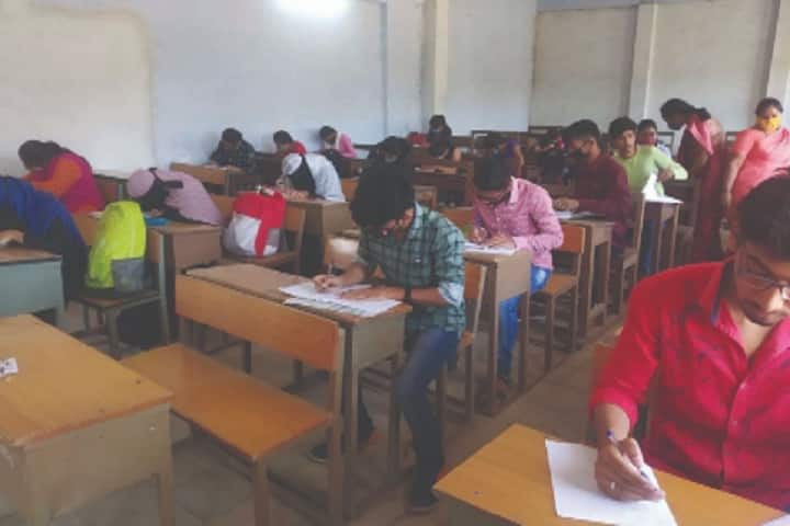 Jalna Education Society's Institute of Pharmacy campus in Jalna, Maharashtra, India — photo 2