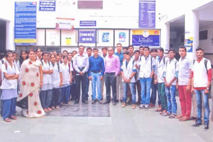 Jalna Education Society's Institute of Pharmacy campus in Jalna, Maharashtra, India — photo 5