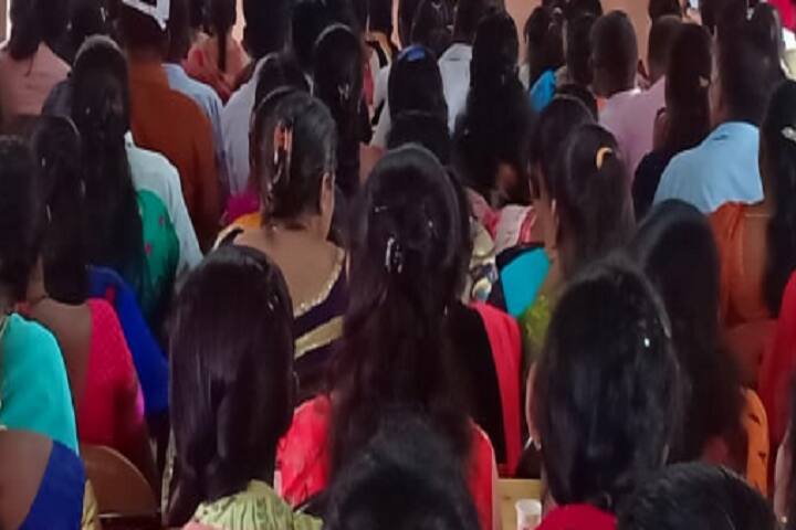 Womens College of Pharmacy campus in Vadgaon Kasba, Maharashtra, India — photo 2