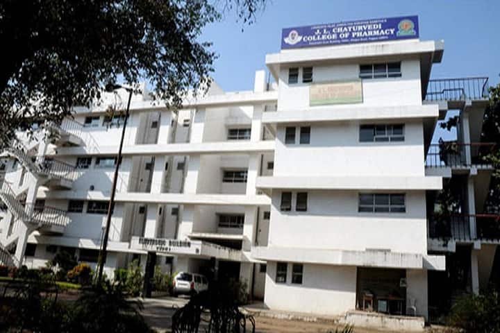 Priyadarshini JL College of Pharmacy campus in Nagpur, Maharashtra, India — photo 1