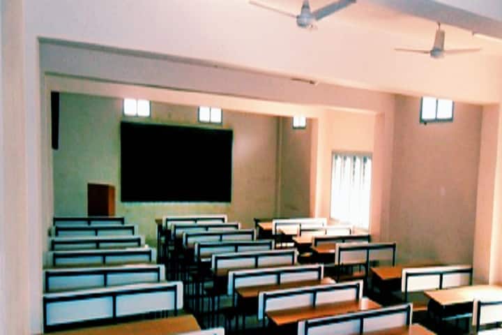 Priyadarshini College of Pharmacy campus in Koratagere, Karnataka, India — photo 2